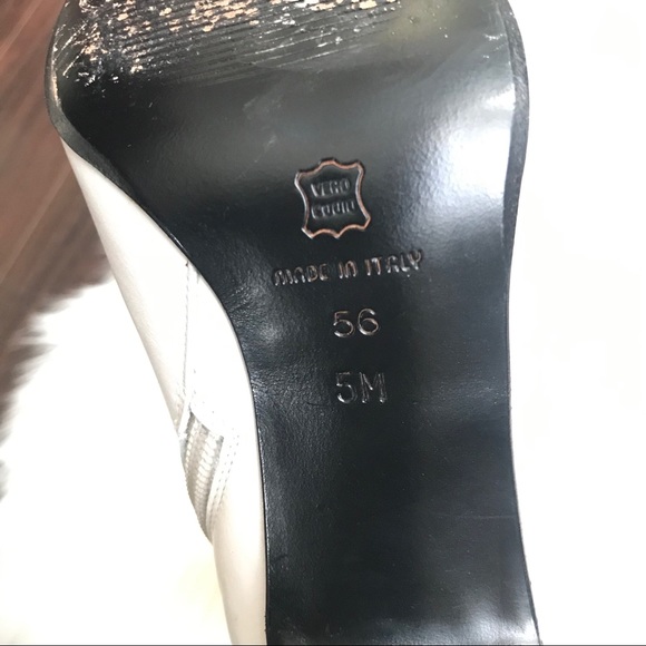 Via Spiga White Heeled Ankle Boots Size 5 - Picture 6 of 8
